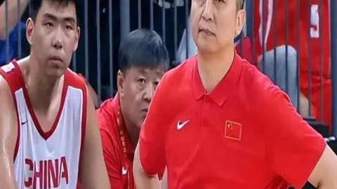 独家爆料盛世娱乐棋牌下载：赫罗纳队欲揽法里尼亚斯加盟，最新动态持续追踪